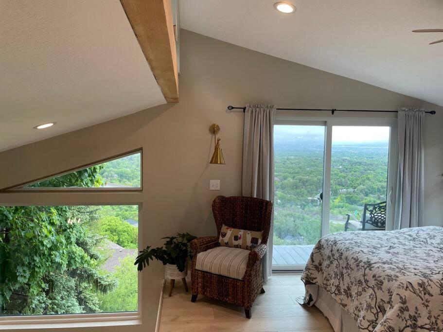 Villa Luxury Alpine Treehouse Holladay Esterno foto